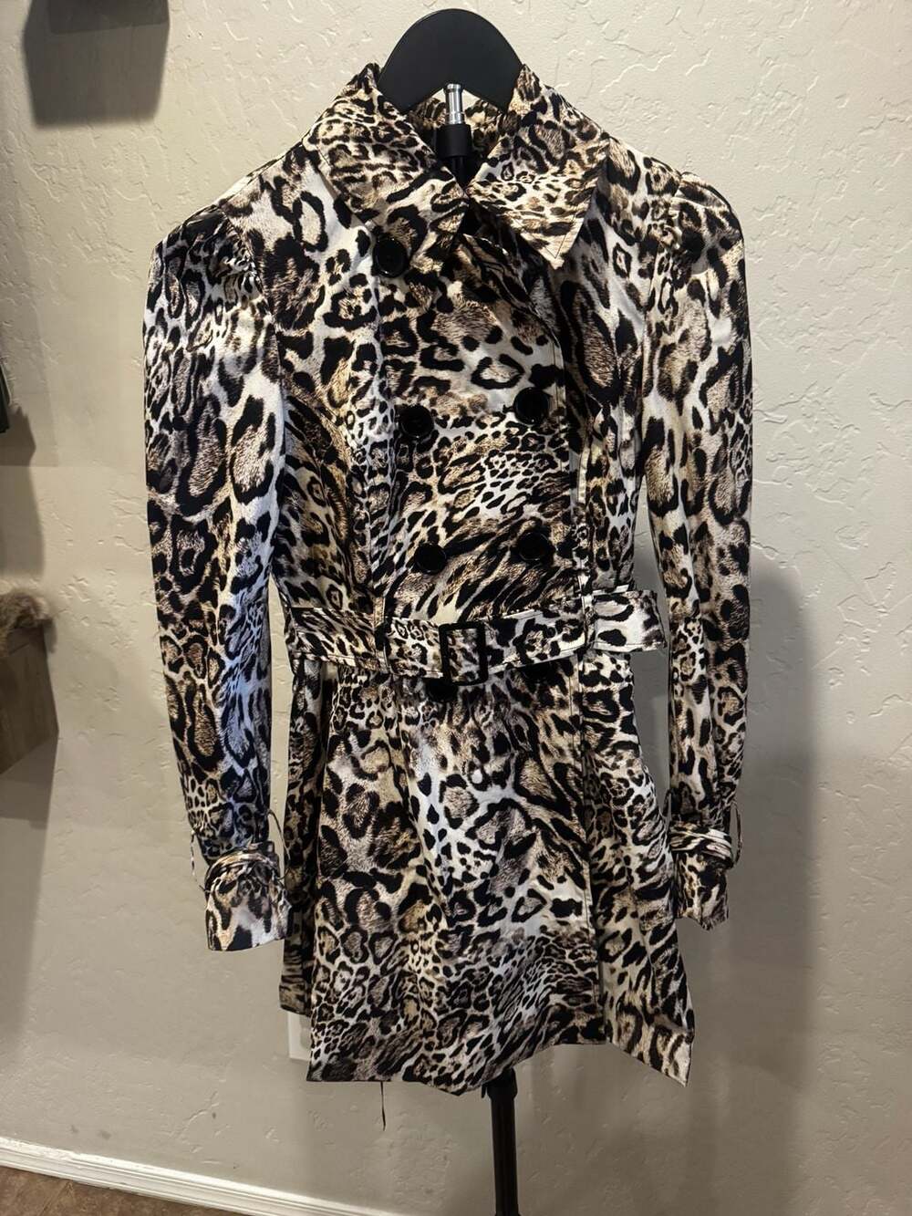 bebe Leopard Print Double Breasted Trench Coat with Belt and Corset Back Size S